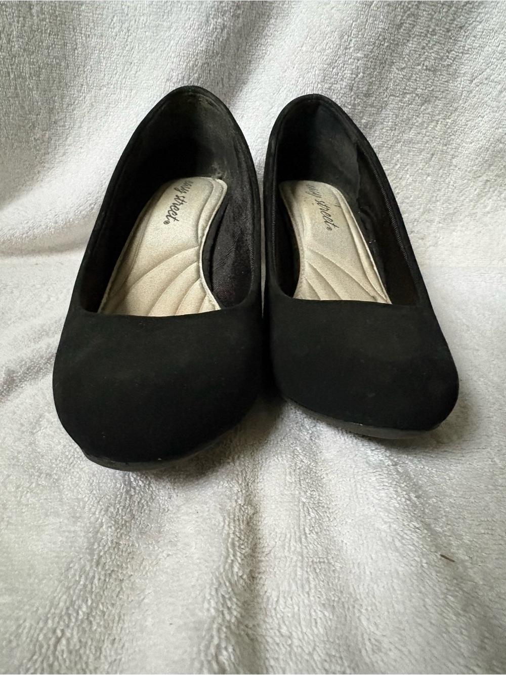 Easy Street Women’s Black 7.5W Dress High Heel Shoes - Picture 3 of 5